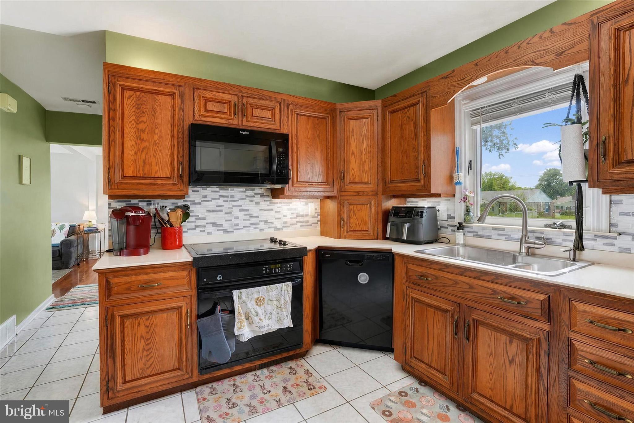 314 Pinehurst Road York, PA 17402 - Photo 17 of 26