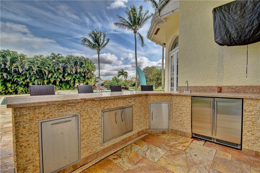 10475 Cain Circle Delray Beach, FL 33446 - Photo 39 of 52 20210427234320531158000000-o