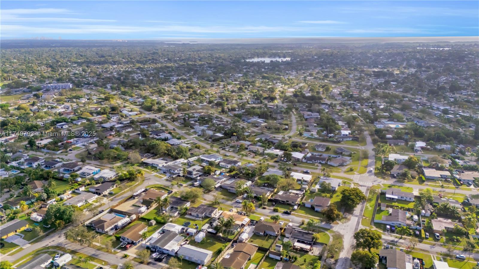19900 Gulfstream Road Cutler Bay, FL 33157 - Photo 32 of 34 an aerial view of residential building with green space