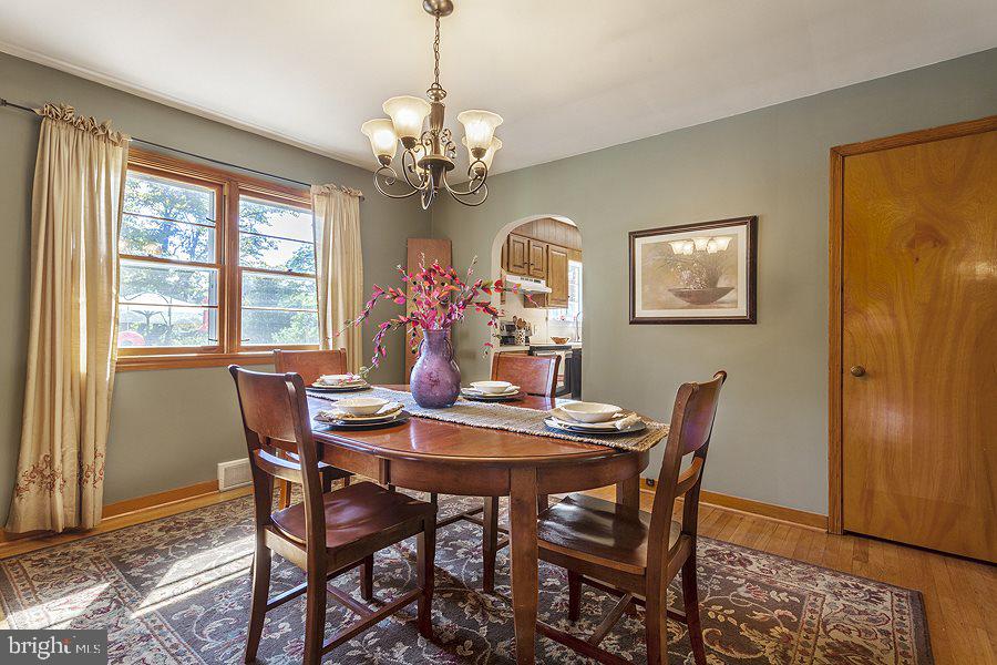 211 Reeser Road Camp Hill, PA 17011 - Photo 8 of 22 Gallery Image 8