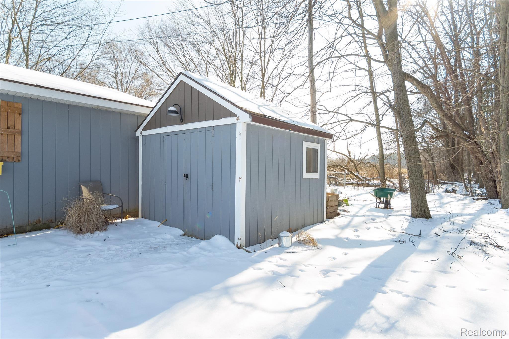 3501 Byron Road Howell, MI 48855 - Photo 26 of 31 Exteriors (14 of 14).jpg