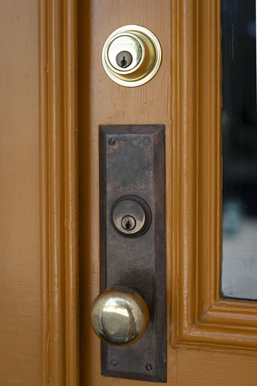 18 Briggs Street Salem, MA 01970 - Photo 4 of 43 a bathroom with a toilet and a sink