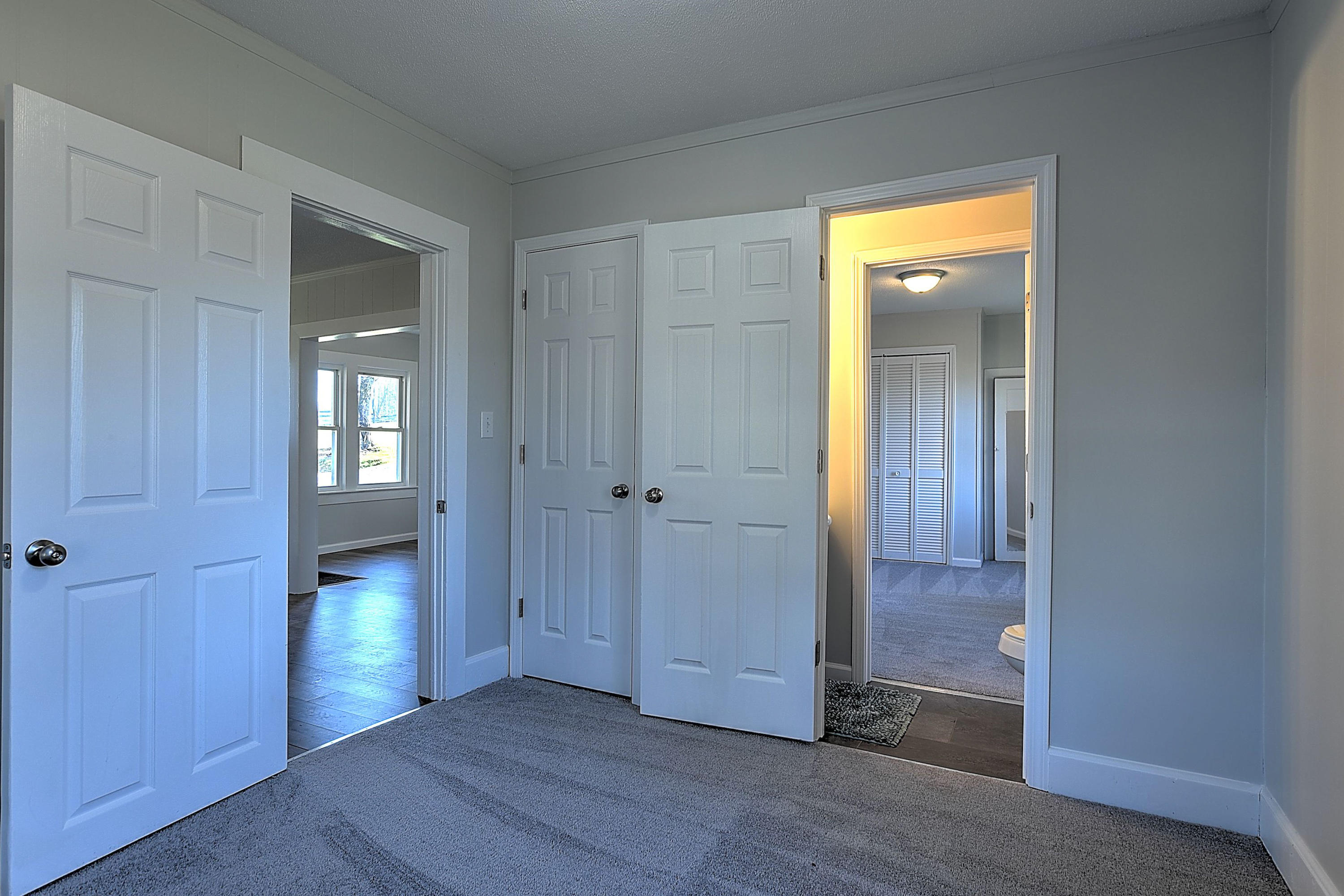 143 Hillcrest Road Bluff City, TN 37618 - Photo 30 of 41 143 Hillcrest-32