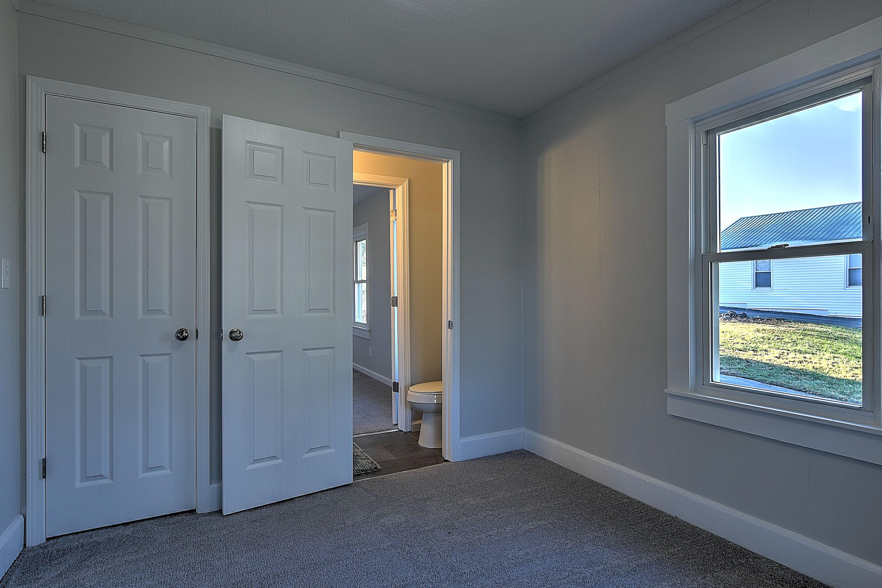 143 Hillcrest Road Bluff City, TN 37618 - Photo 31 of 41 143 Hillcrest-33