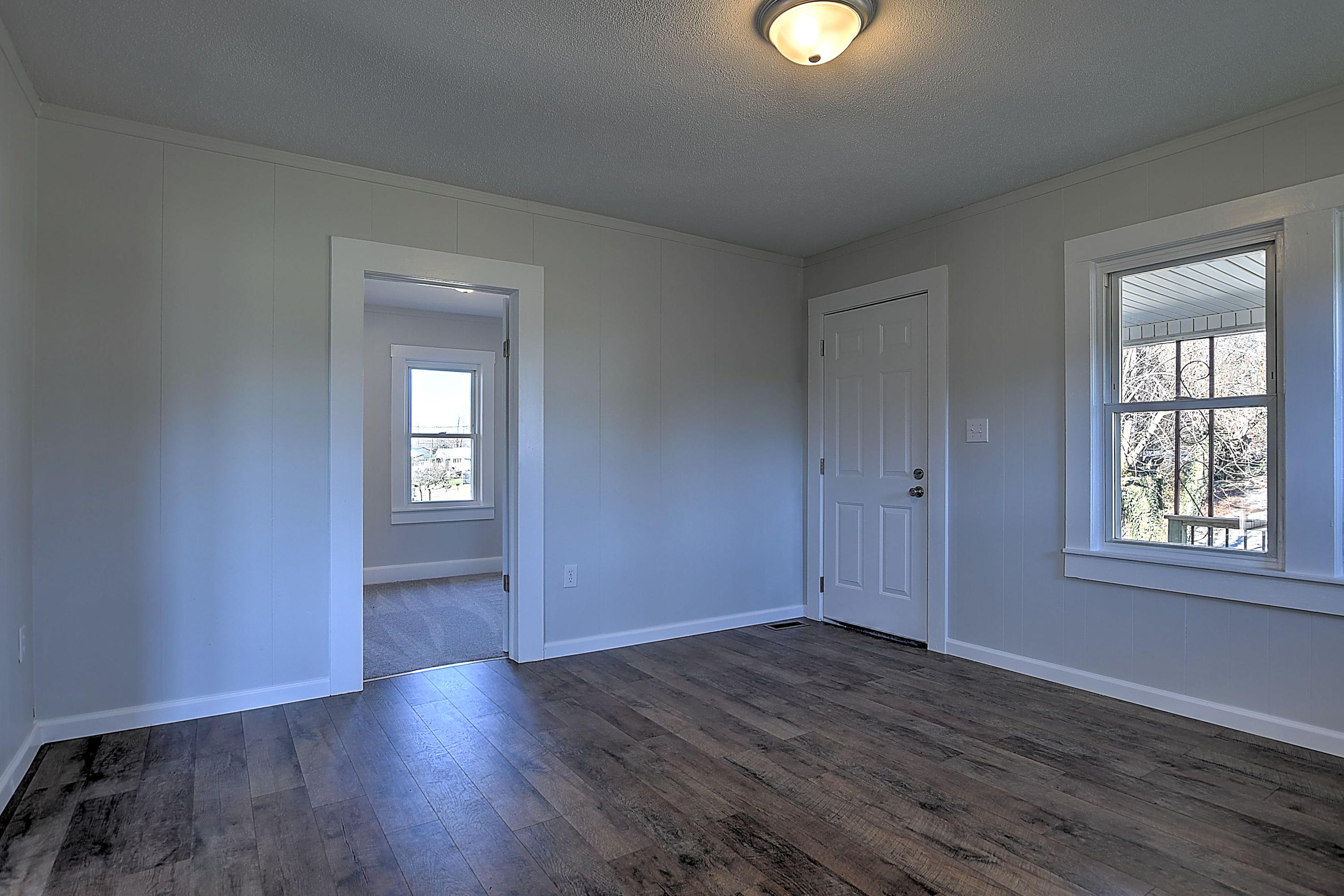 143 Hillcrest Road Bluff City, TN 37618 - Photo 7 of 41 143 Hillcrest-9
