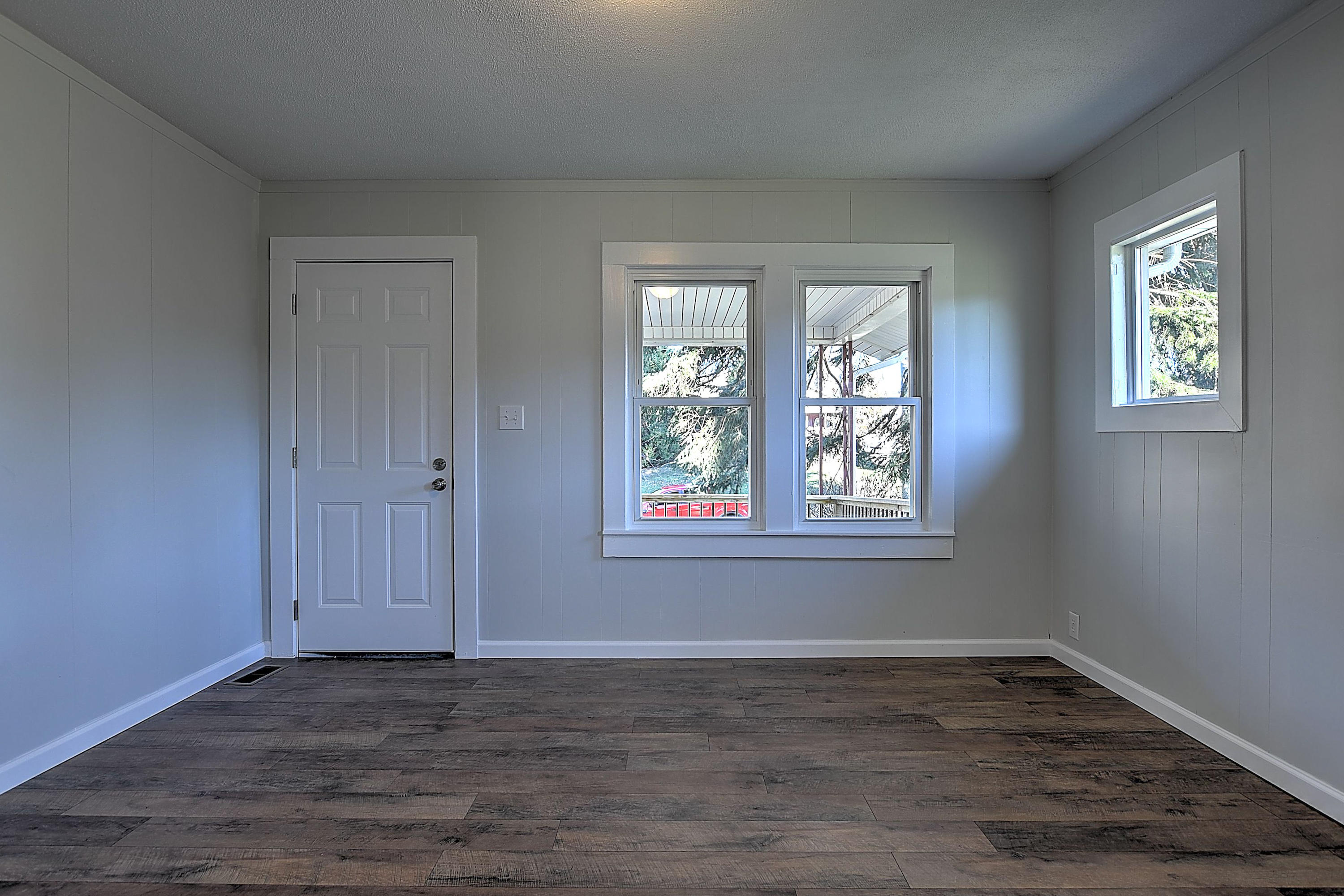 143 Hillcrest Road Bluff City, TN 37618 - Photo 8 of 41 143 Hillcrest-10