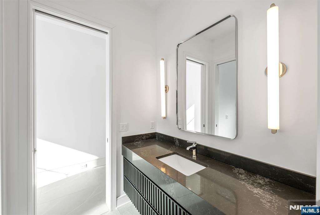 48 Brook Road Upper Saddle River, NJ 07458 - Photo 23 of 50