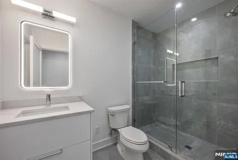 $4,200,000 | 48 Brook Road, Upper Saddle River, NJ 07458