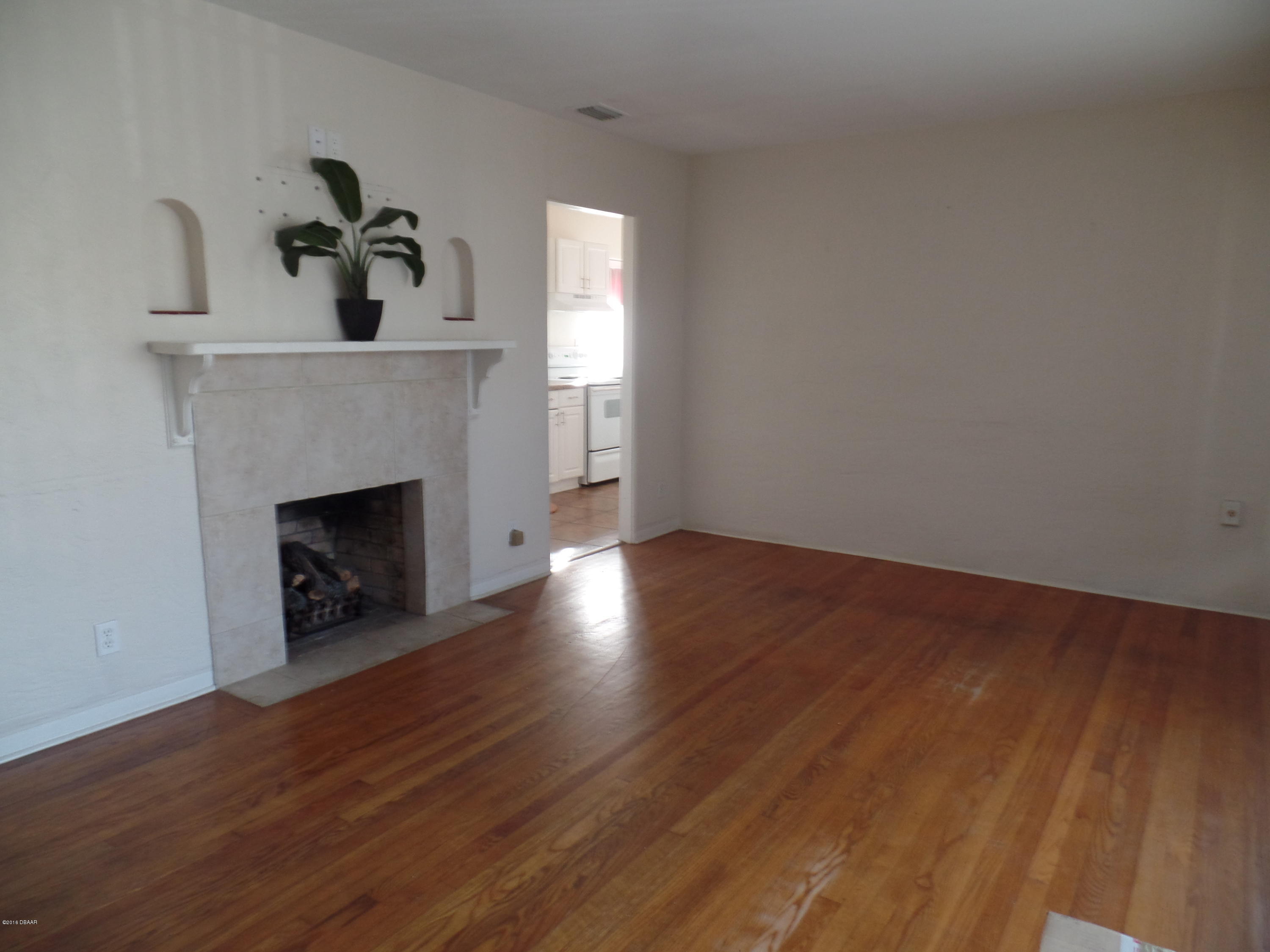 128 Harrison Road Daytona Beach, FL 32118 - Photo 3 of 13 SAM_0231
