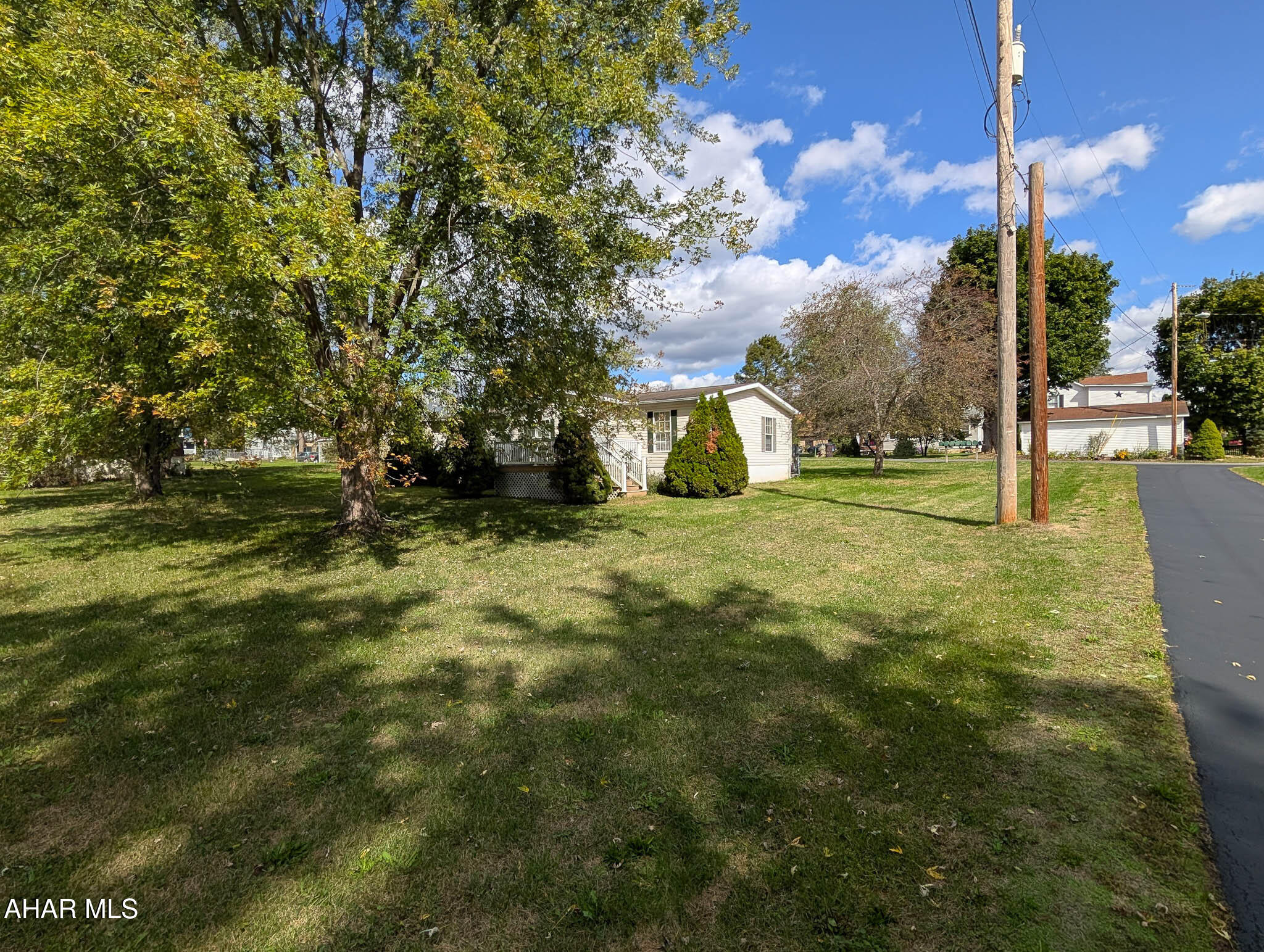 147 Pine Street Alum Bank, PA 15521 - Photo 6 of 34
