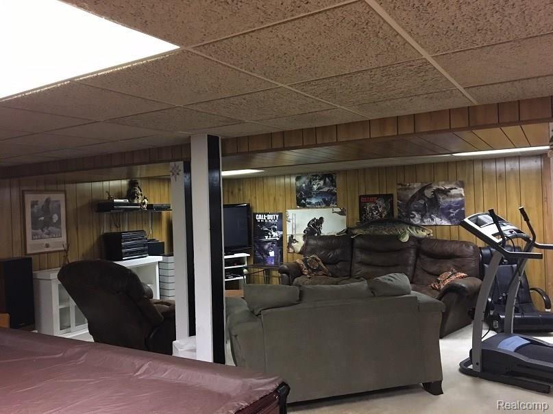 18693 Levan Road Livonia, MI 48152 - Photo 29 of 30 Lower 3.jpg