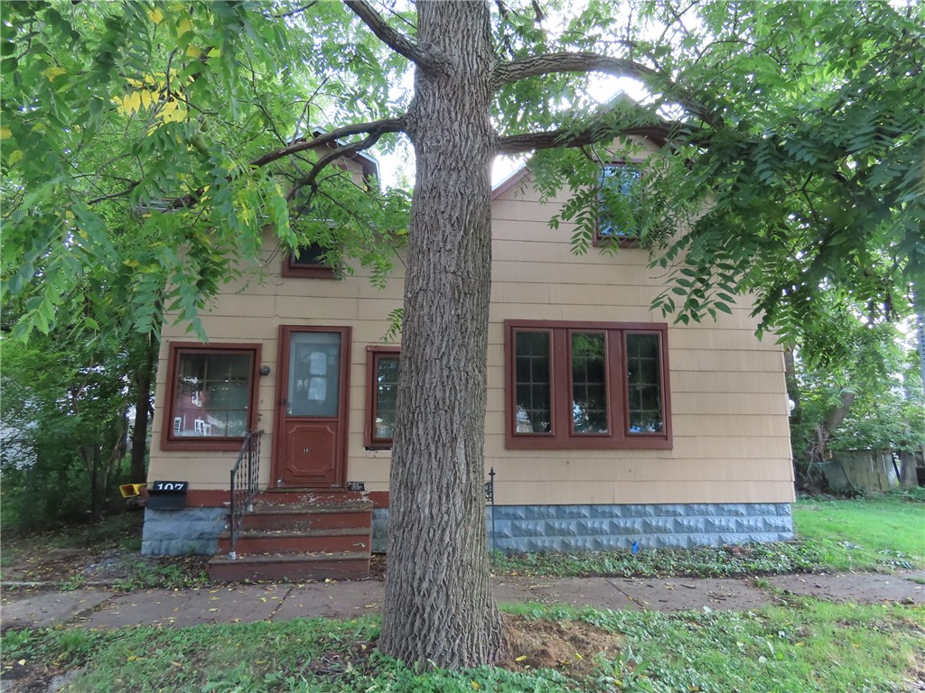 107 South Roberts Road Dunkirk, NY 14048 - Photo 1 of 1 Gallery Image 1