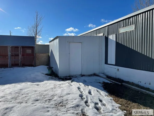 $90,000 | 2656 West 1770 North, Atomic City, ID 83215