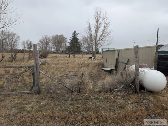 $90,000 | 2656 West 1770 North, Atomic City, ID 83215