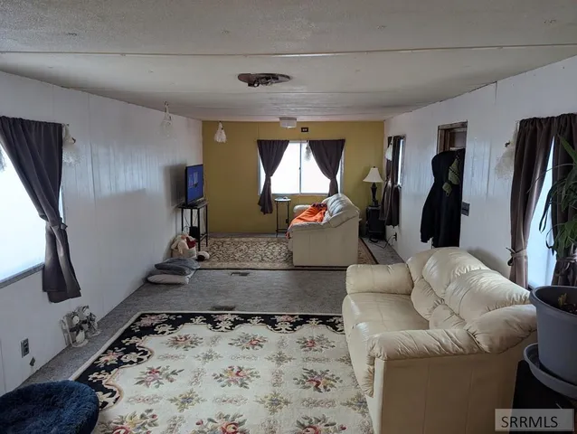 $90,000 | 2656 West 1770 North, Atomic City, ID 83215