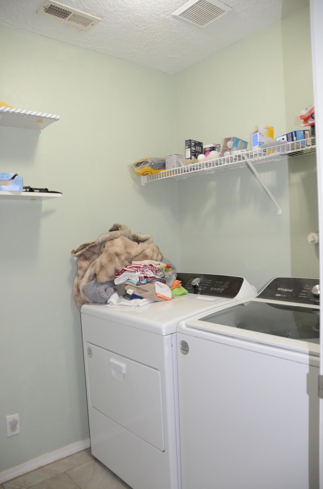 937 Marlow Meadows Drive Rio Rancho, NM 87144 - Photo 23 of 32 Gallery Image 23