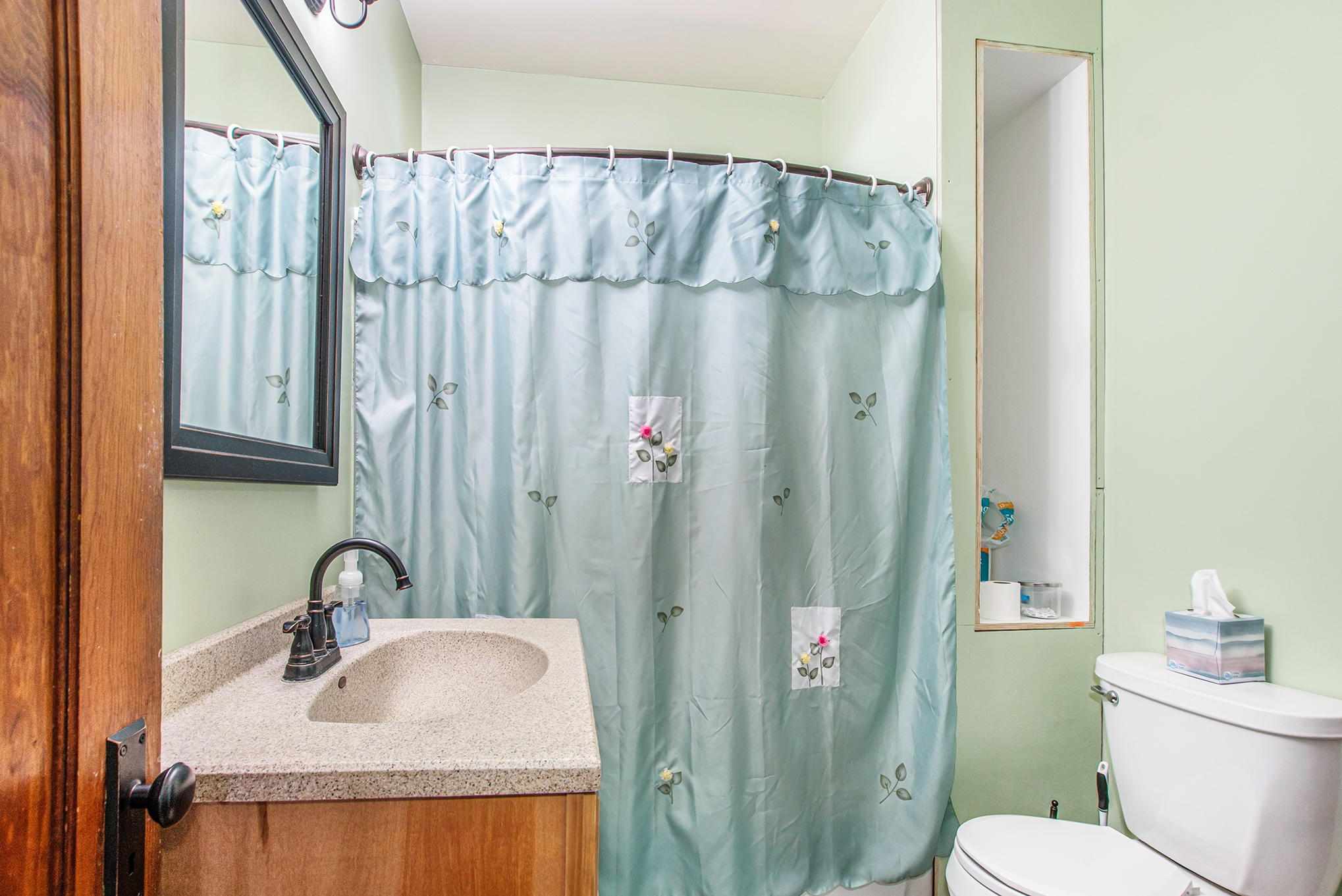 104 North George Street Decatur, MI 49045 - Photo 7 of 25 DSC08610