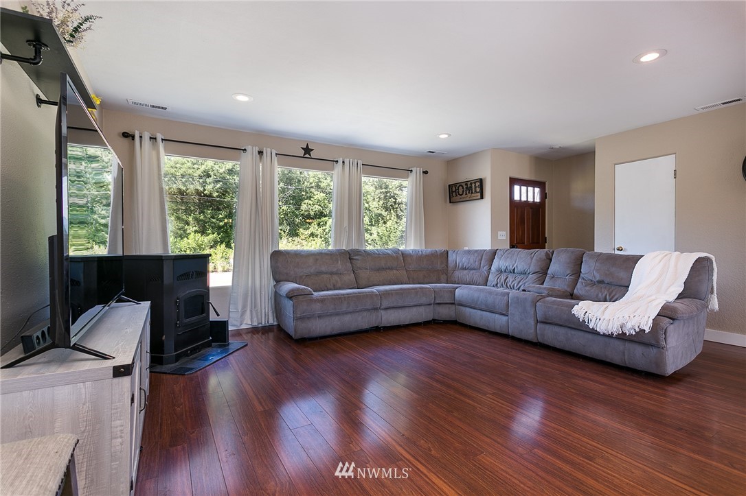 5536 Mission Road Bellingham, WA 98226 - Photo 13 of 40