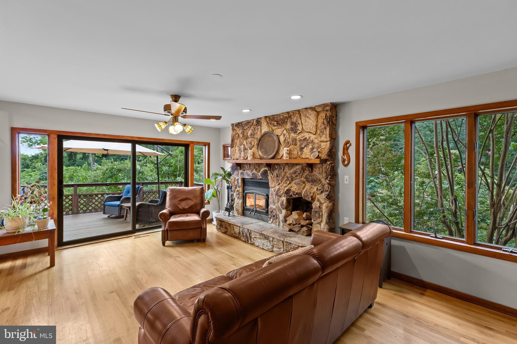 210 Providence Road Annapolis, MD 21409 - Photo 11 of 33 Perfect for Entertaining