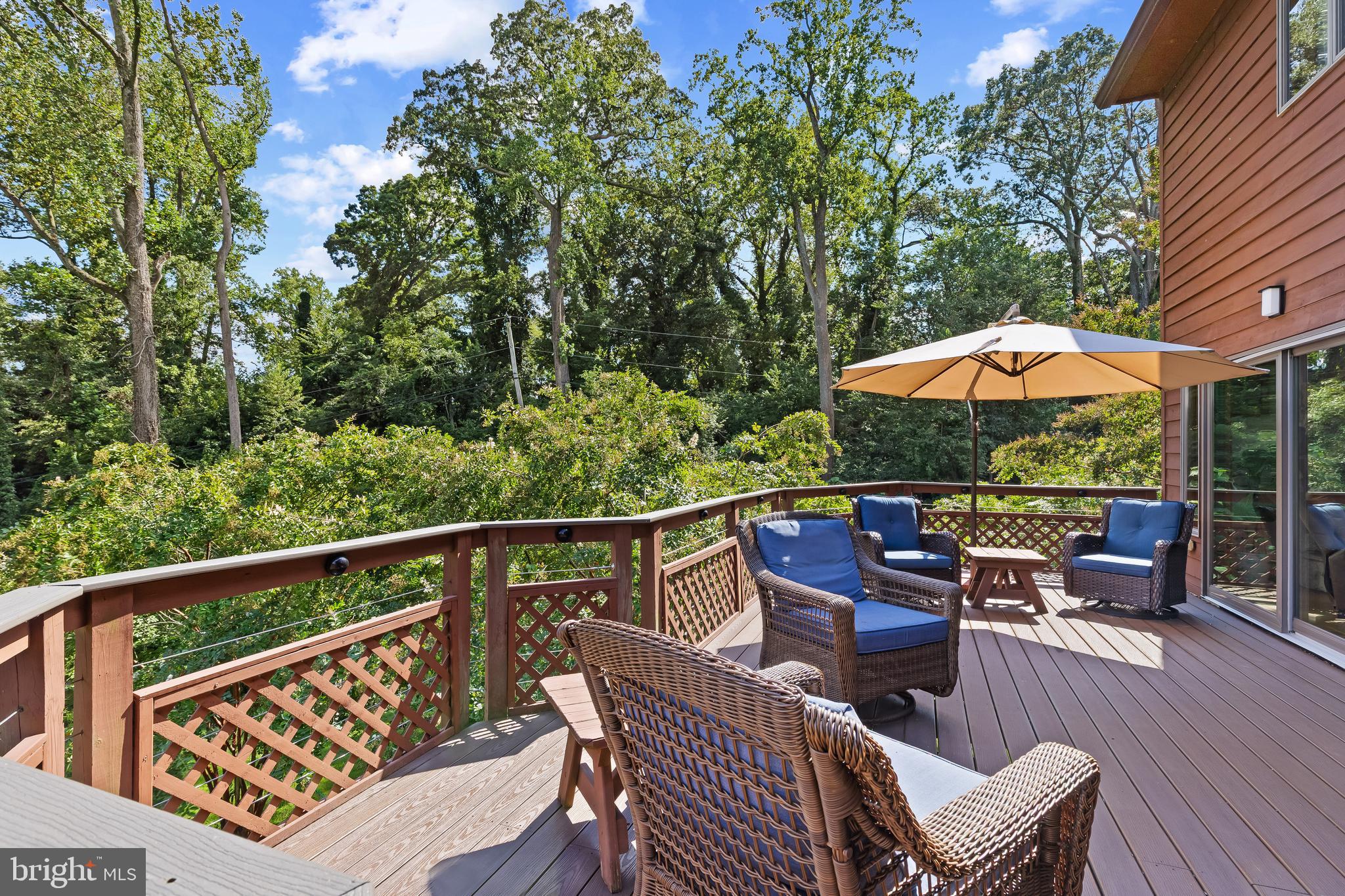 210 Providence Road Annapolis, MD 21409 - Photo 6 of 33 Outdoor Living & Entertaining