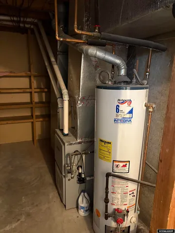 $280,000 | 808 East Adams Avenue, Riverton, WY 82501