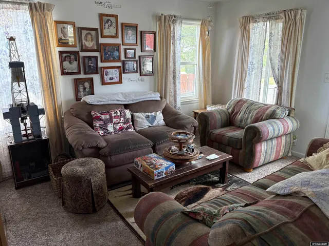 $280,000 | 808 East Adams Avenue, Riverton, WY 82501