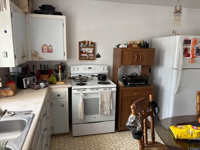 $280,000 | 808 East Adams Avenue, Riverton, WY 82501