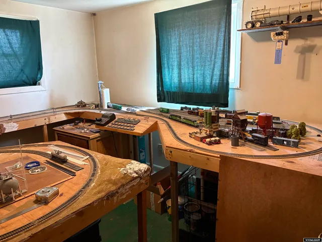 $280,000 | 808 East Adams Avenue, Riverton, WY 82501