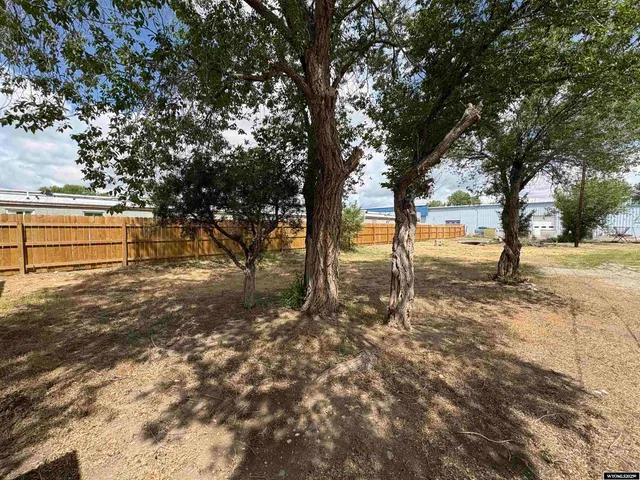 $280,000 | 808 East Adams Avenue, Riverton, WY 82501