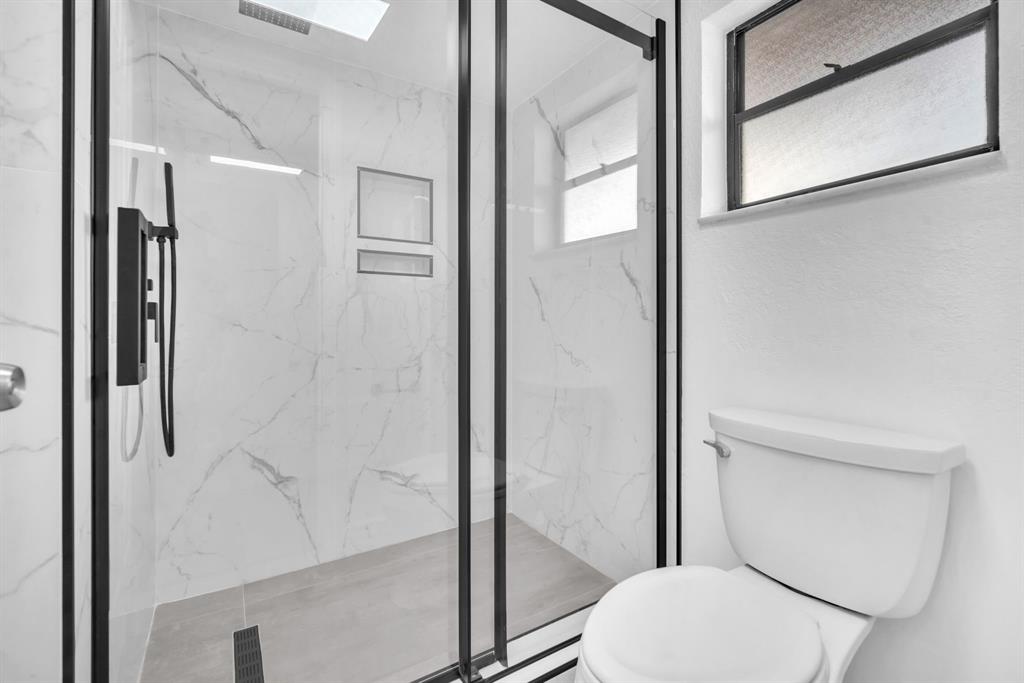 3100 North Pine Island Road, Unit 306 Sunrise, FL 33351 - Photo 18 of 27