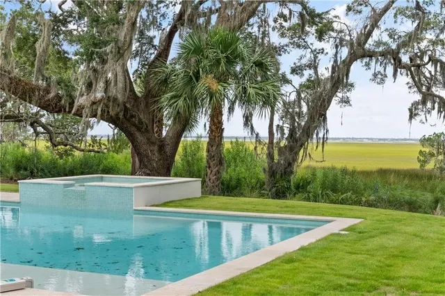 $6,250,000 | 126 Point Lane, St. Simons Island, GA 31522
