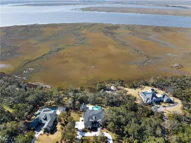 $6,250,000 | 126 Point Lane, St. Simons Island, GA 31522