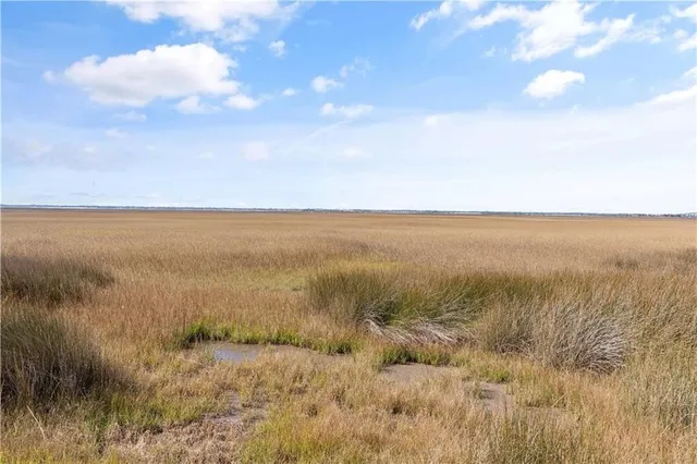 $6,250,000 | 126 Point Lane, St. Simons Island, GA 31522