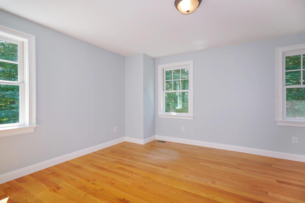 29 Ridge Road Concord, MA 01742 - Photo 14 of 22 Gallery Image 14