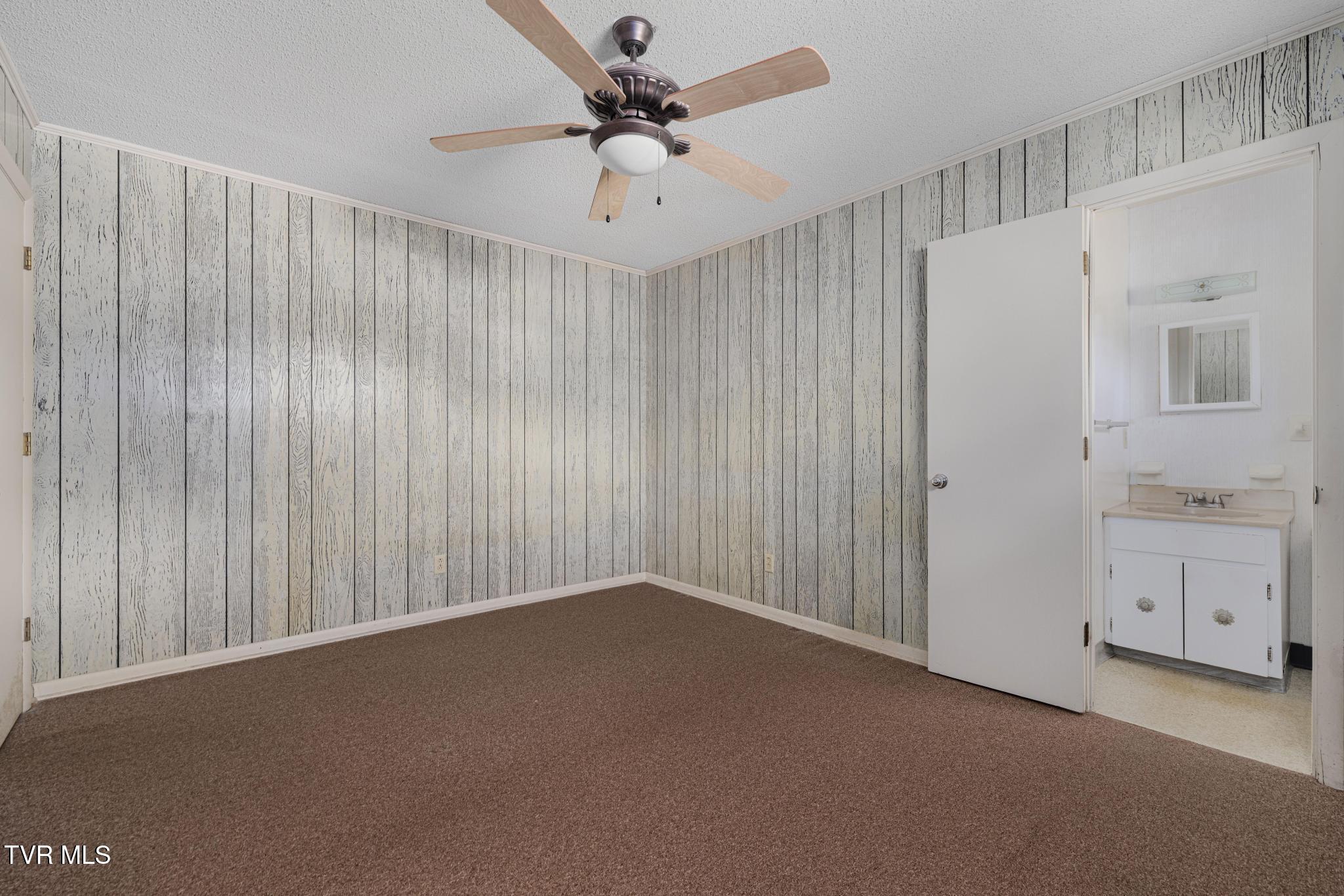 320 Mountain View Street Erwin, TN 37650 - Photo 26 of 44 Bed 2/Primary