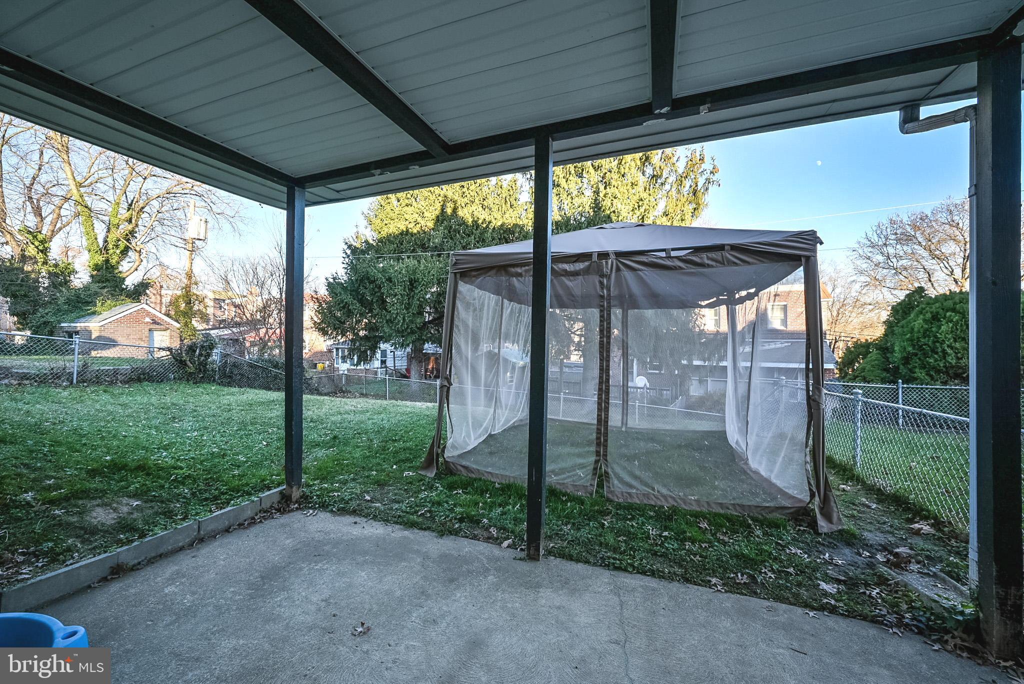 309 Laurel Road Sharon Hill, PA 19079 - Photo 4 of 27 Gallery Image 4