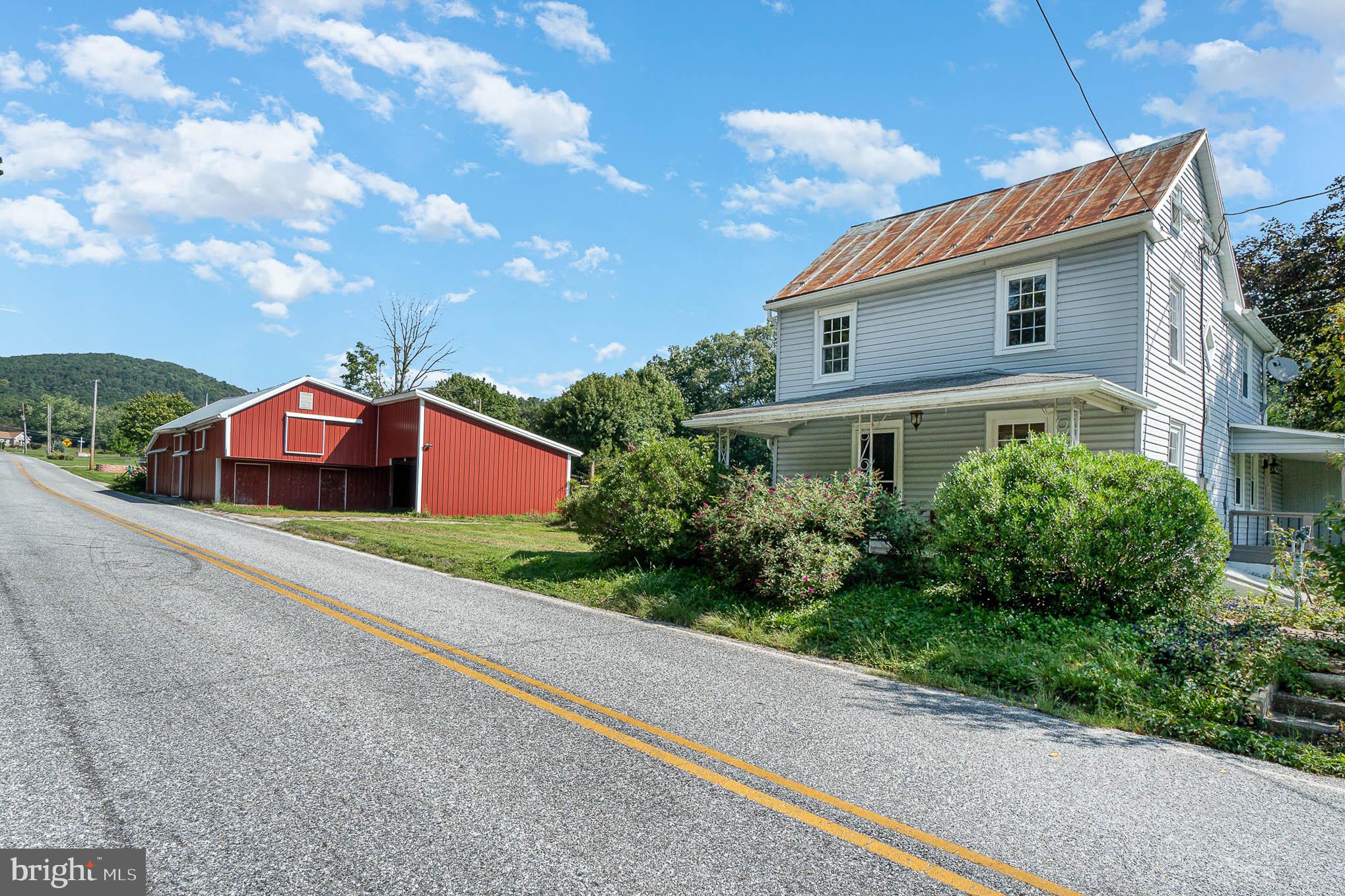 15 Clear Spring Road Dillsburg, PA 17019 - Photo 1 of 26 Gallery Image 1