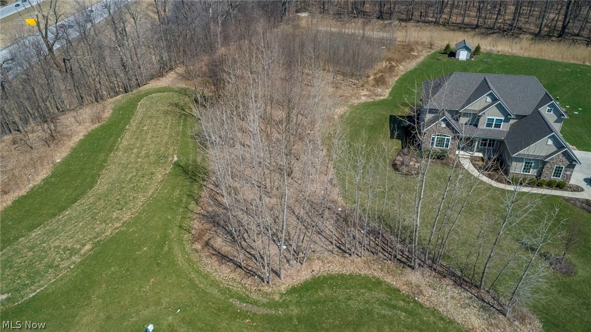 2283 Rivers Edge Drive Willoughby, OH 44094 - Photo 2 of 7