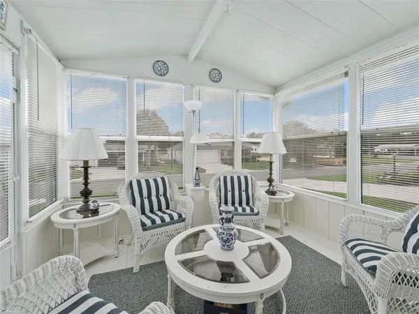 $2,250 | 1705 West Schwartz Boulevard, Lady Lake, FL 32159