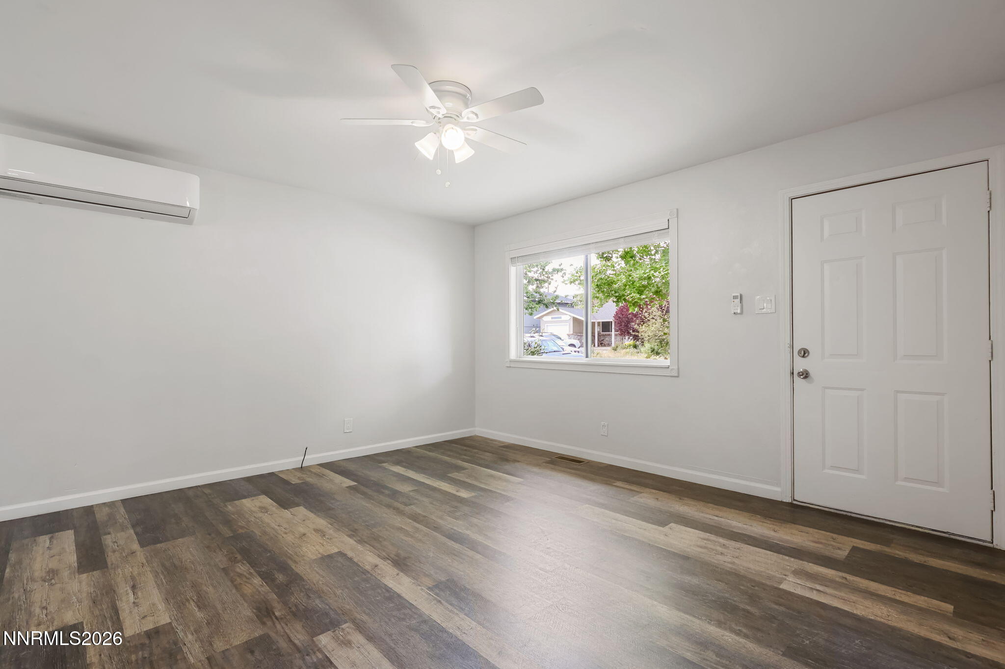 3408 Rauscher Drive Reno, NV 89503 - Photo 5 of 22 7-web-or-mls-IMG_9024