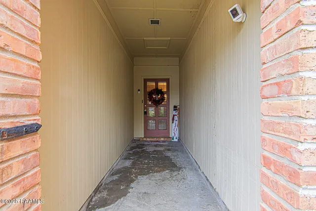 $140,000 | 133 Castle Row, Unit A, Lafayette, LA 70506