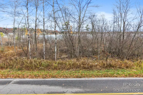 $135,000 | 9310 Benjamin Drive, Newaygo, MI 49337