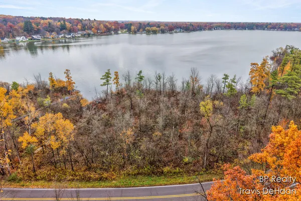 $135,000 | 9310 Benjamin Drive, Newaygo, MI 49337
