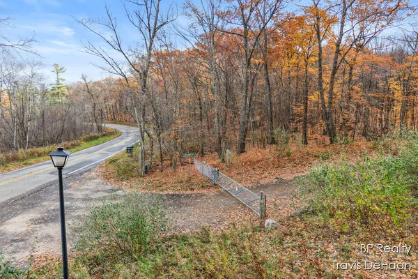 $135,000 | 9310 Benjamin Drive, Newaygo, MI 49337