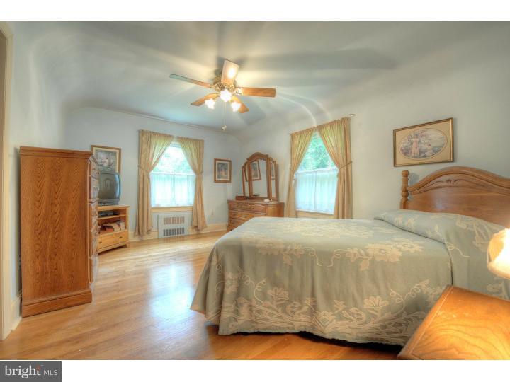 1212 Hedding Jacksonville Road Columbus, NJ 08022 - Photo 9 of 15
