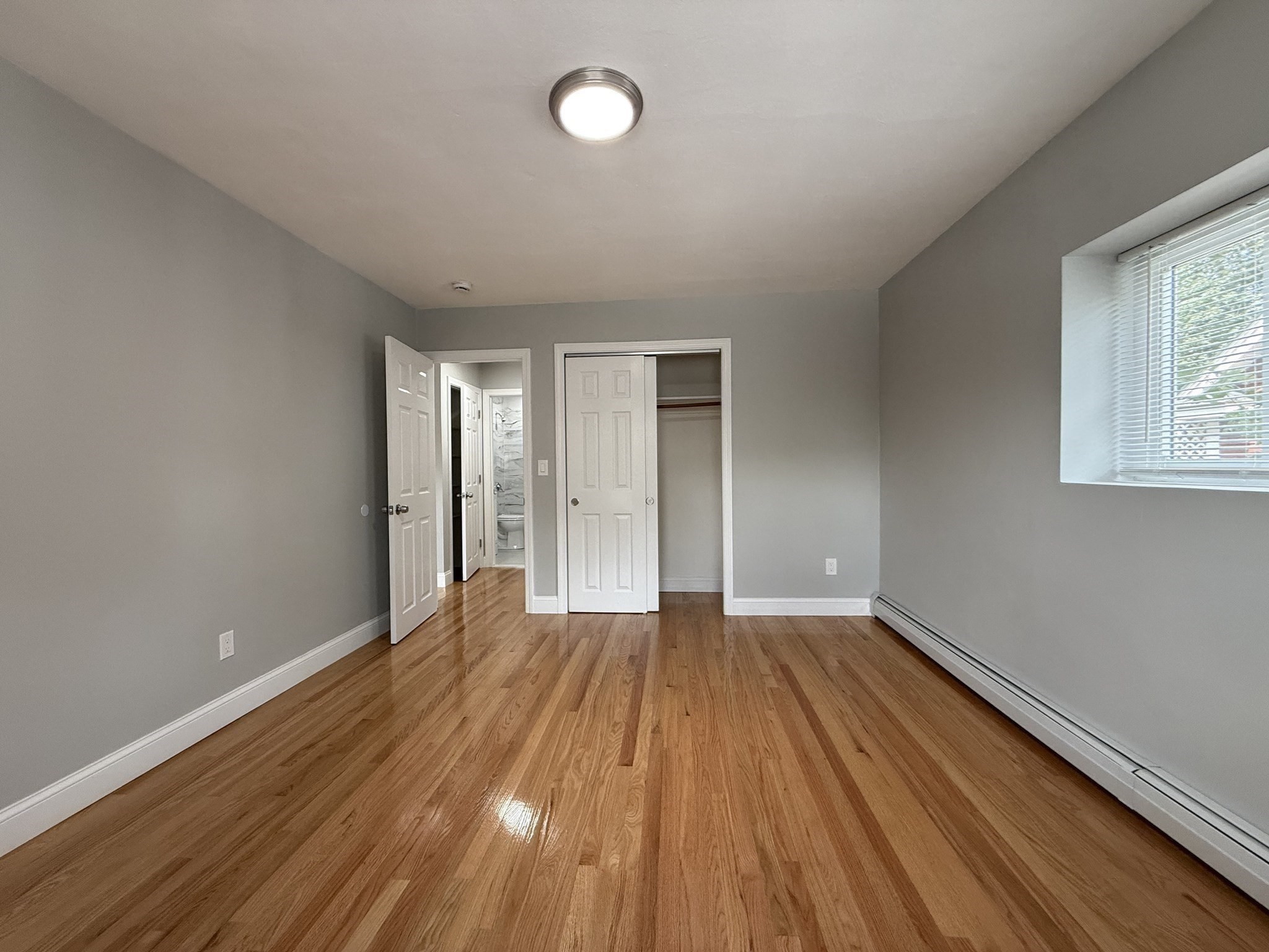4 Oakcrest Road, Unit 32 Boston, MA 02136 - Photo 6 of 9 Gallery Image 6