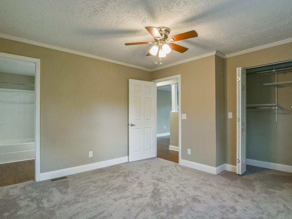 1504 King Springs Road Johnson City, TN 37601 - Photo 16 of 35 Master BR w updated bathroom