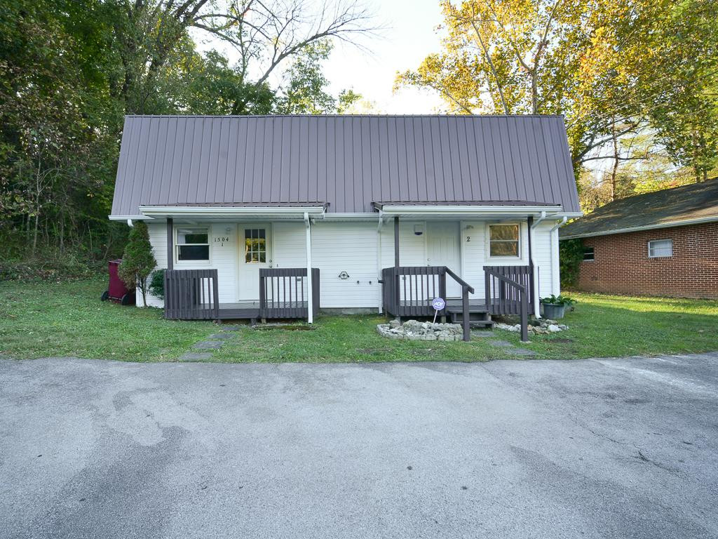 1504 King Springs Road Johnson City, TN 37601 - Photo 24 of 35 View of Duplex on property