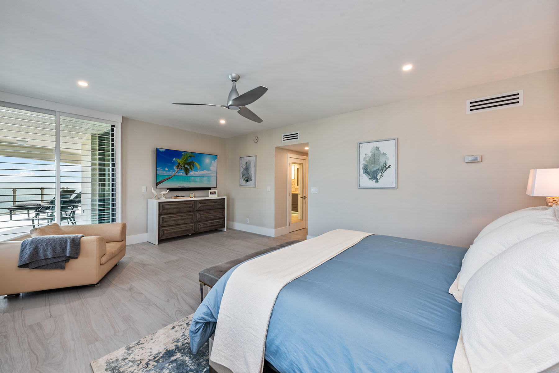 176 South Collier Boulevard, Unit PHA Marco Island, FL 34145 - Photo 24 of 50 225082092j