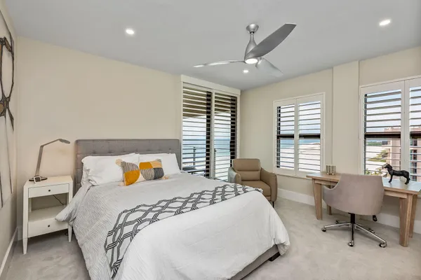 $5,650,000 | 176 South Collier Boulevard, Unit PHA, Marco Island, FL 34145